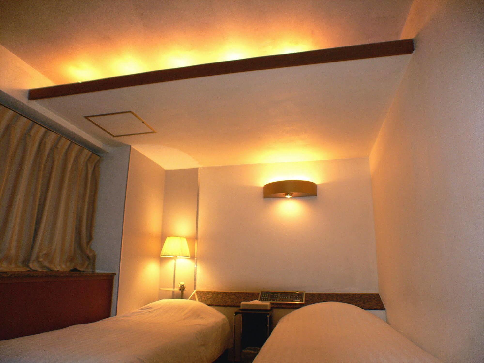 Shinjuku City Hotel N.U.T.S Tóquio Quarto foto